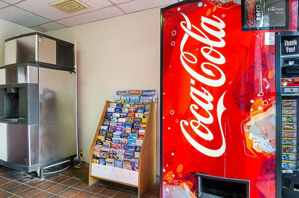 Econo Lodge Mcpherson Facilități foto